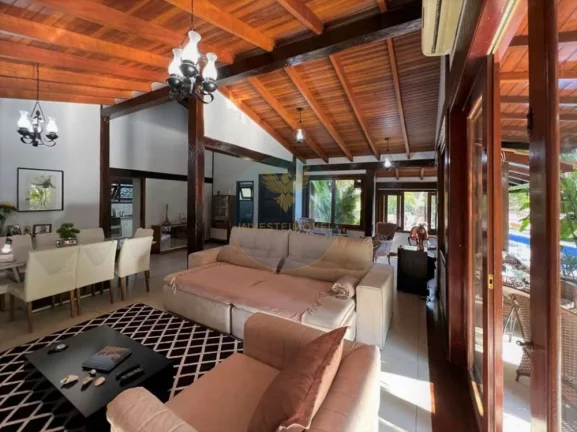 Imagem Casa em Condomínio a Venda no bairro Granja Viana - Carapicuíba, SP