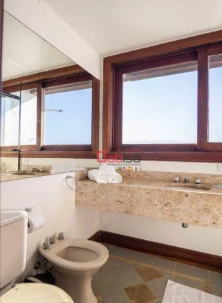 Imagem Casa com 4 dormitórios à venda, 300 m² por R$ 3.700.000,00 - Village de Búzios - Armação dos Búzios/RJ