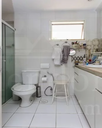 Imagem Apartamento na Vila Madalena com 03 suí­tes e 04 vagas, 205m²