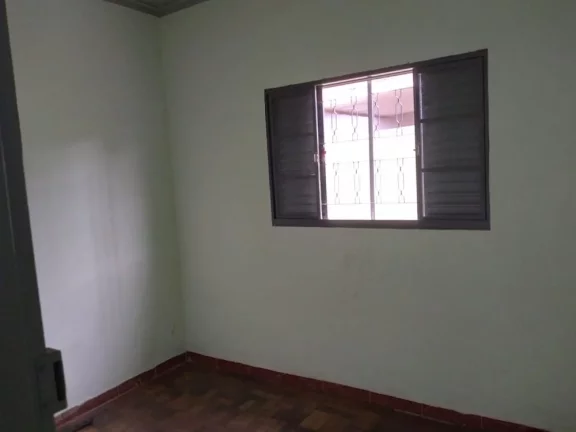Imagem Casa a venda no Centro de Tatuí/SP.