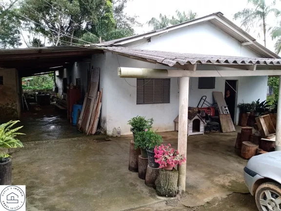 Imagem Chácara região de cipó Guaçu (Embú Guaçu) região de mata silvestre, 15.000 MTS de área livre, casa de 130 mts construído, 2 chalés, 1 casa de caseiro.