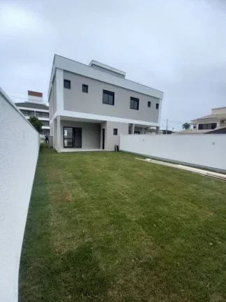 Imagem Casa com 3 dormitórios à venda, 130 m² - Cachoeira do Bom Jesus - Florianópolis/SC