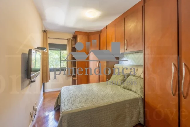 Imagem Apartamento à Venda em Perdizes com 04 quartos ( 1 sui­te ) e 2 vagas, 110m².