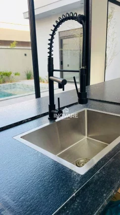 Imagem Casa com 3 dormitórios à venda, 254 m² por R$ 2.800.000,00 - Condominio Horizontal Paraíso - Itumbiara/GO