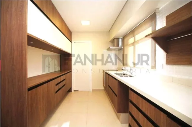 Imagem Apartamento de alto padrão à Venda em São Paulo-SP, Jardim Paulista: 2 Quartos, 2 Suítes, 3 Salas, 4 Banheiros, 2 Vagas, 270m²