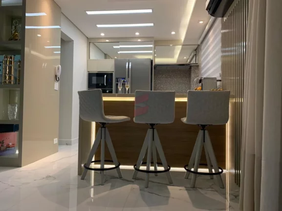 Imagem SOBRADO com 3 dormitórios à venda com 186m² por R$ 1.580.000,00 no bairro Pineville - PINHAIS / PR
