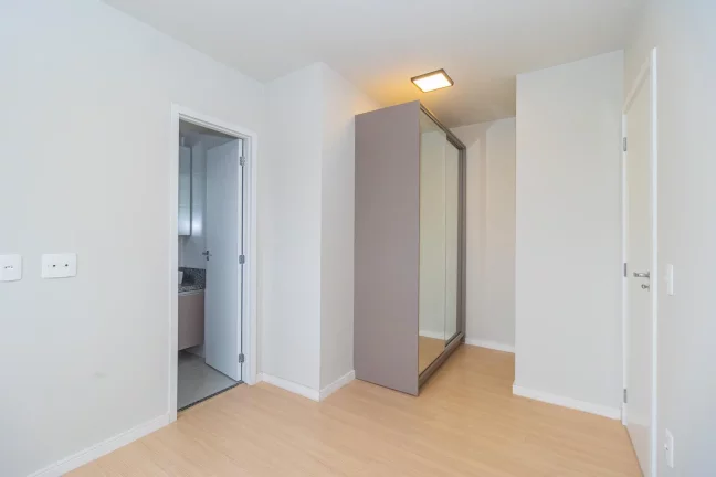 Imagem Apartamento de 2 quartos no bairro Campo Comprido