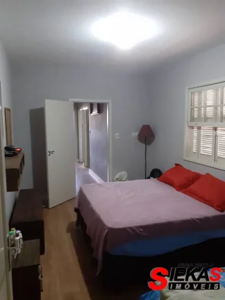 Imagem Imperdível! Casa à venda em Santana, São Paulo-SP: 5 quartos, 1 suíte, 6 banheiros, 2 vagas de garagem. Aproveite!