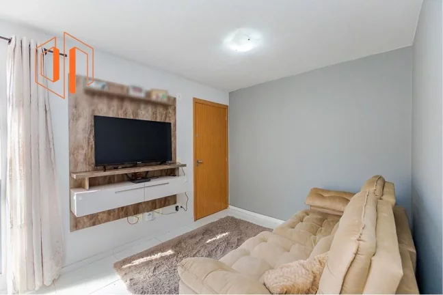 Imagem Apartamento para Venda em Curitiba, Pinheirinho, 2 dormitórios, 1 banheiro, 1 vaga