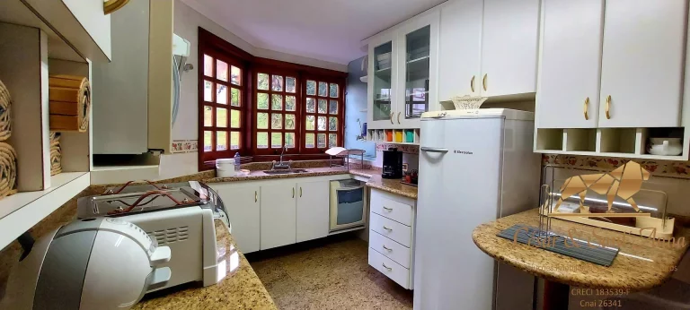 Imagem Apartamento com 226m², a venda, no centro turístico de Capivari.