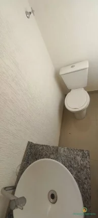 Imagem Casa nova com 2 suítes, corredor lat.com linda vista, acabamento de 1a.