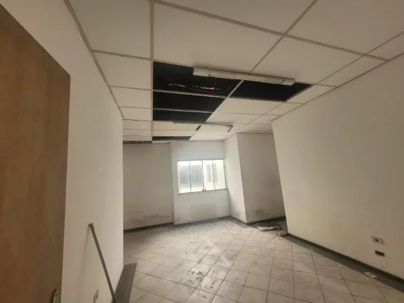 Imagem Sala para alugar, 35 m² por R$ 735,00/mês - Vila Lúcia - Poá/SP