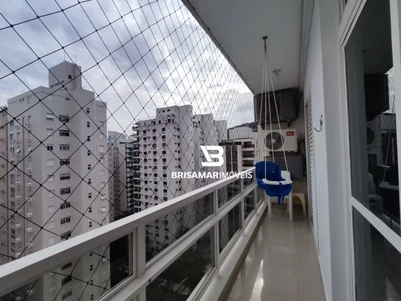 Imagem PITANGUEIRAS- CALÇADÃO , MARAVILHOSO APARTAMENTO TOTALMENTE REFORMADO E DECORADO , GARAGEM NO PRÉDIO.