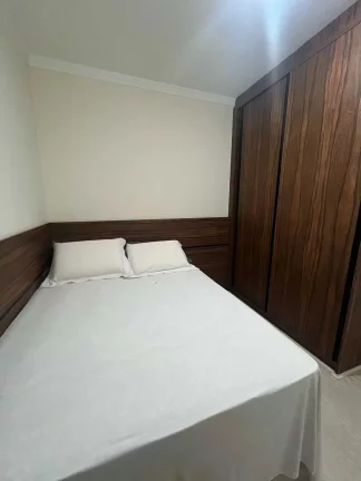 Imagem Geminado mobiliado com 3 dormitórios sendo 1 suíte e 2 vagas - Vila Nova | Joinville/SC
