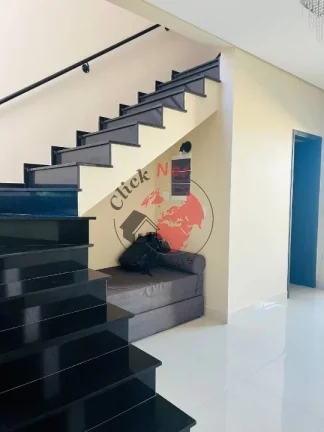 Imagem Sobrado ,Condominio em indaiatuba, estudo permuta no ABC menor valor , 3 Dorms c suite , varanda , piscina , bairro Residencial London Park, Indaiatuba