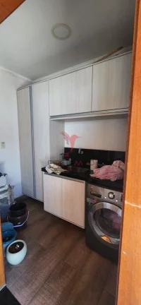 Imagem Casa Mobiliada de 4 Quartos, Piscina Churrasqueira, garagem para 4 Carros,Parq das árvores