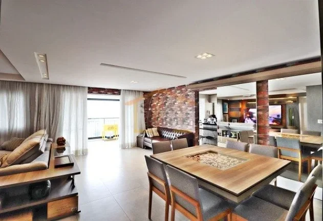 Imagem Apartamento altão padrão, 3 dormitórios, sendo 3 suítes com armários, living para 3 ambientes, ...