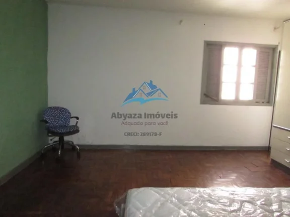 Imagem Casa à Venda no Centro de Carapicuíba | 5 Quartos e Garagem