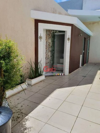 Imagem Casa com 6 dormitórios à venda, 252 m² por R$ 3.200.000,00 - Novo Portinho - Cabo Frio/RJ