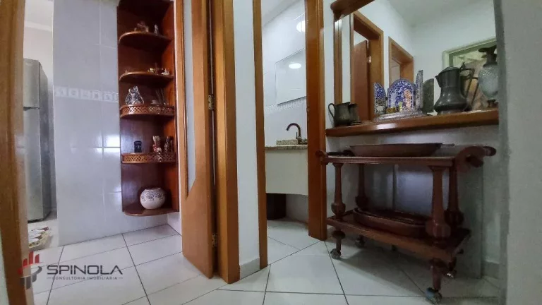 Imagem Apartamento com 3 dormitórios à venda, 140 m² por R$ 650.000,00 - Vila Caiçara - Praia Grande/SP