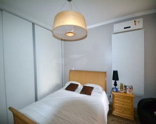 Imagem Apartamento em Pinheiros com 4 quartos (1su­te) e 2 vagas, 155m²