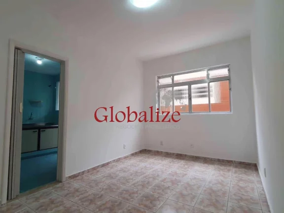 Imagem Apartamento à venda com 2 dormitórios no Embaré em Santos por R$ 410 mil