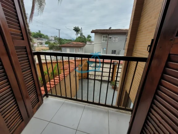 Imagem Excelente apartamento duplex a 350 metros da orla da Praia Grande em Ubatuba