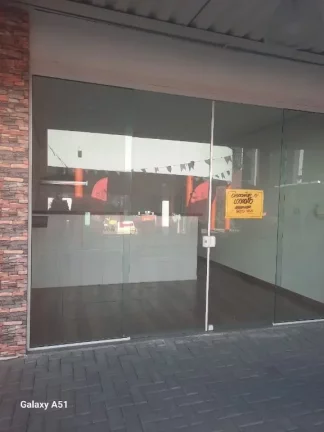 Imagem Box/Garagem para alugar por R$ 2.400,00/mês - Jardim São João - Ferraz de Vasconcelos/SP