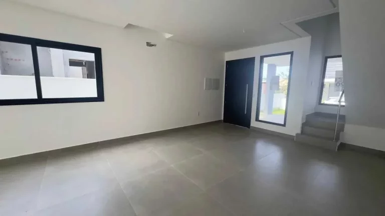 Imagem Casa com 3 suítes e 1 vaga garagem - Campeche | Florianópolis/SC