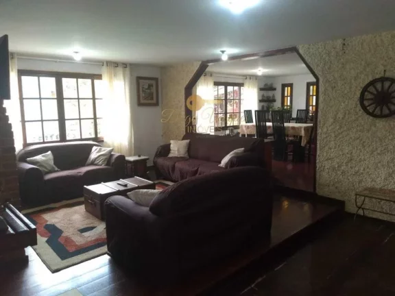 Imagem Casa para Venda em Teresópolis / RJ no bairro Granja Guarani