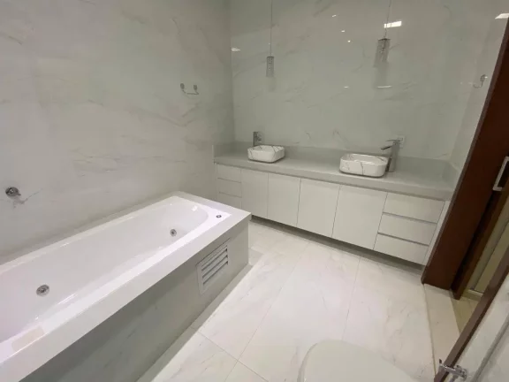 Imagem Casa nova com 3 suítes no Condomínio Acapulco