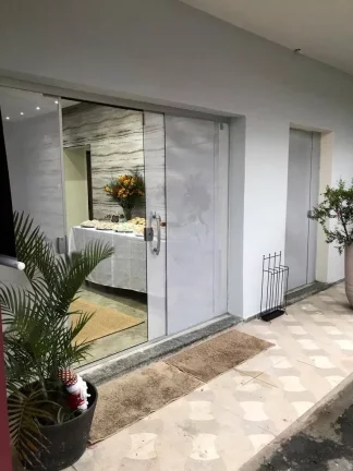Imagem Sobrado para alugar, 270 m² por R$ 7.300,00/mês - Jardim - Santo André/SP