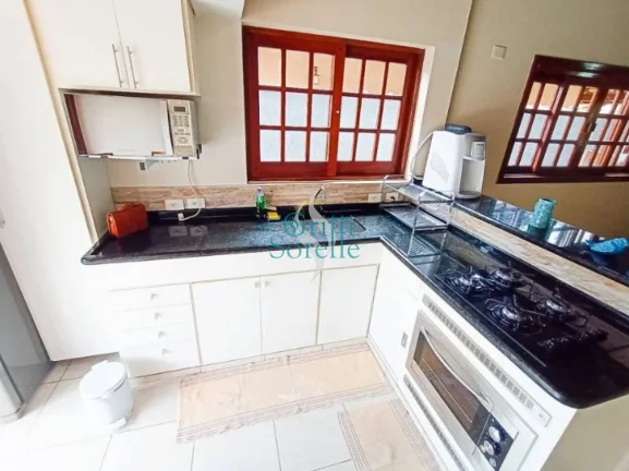 Imagem Casa Mobiliada à venda em Condomínio Fechado em Horto Florestal - Ubatuba/SP.