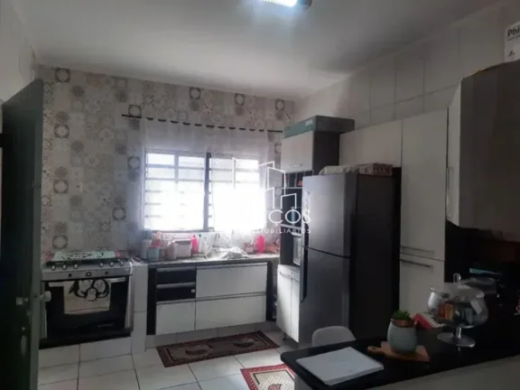 CASA TERREA - VILA RIO BRANCO - JUNDIAI - SP