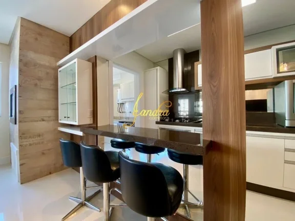 Imagem Apartamento de tres dormitorios mobiliado e decorado
