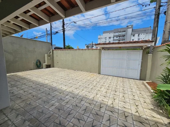 Imagem Casa para Venda em Ubatuba / SP no bairro Centro