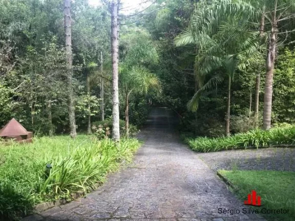 Imagem Chácara com 4,5 Ha a Venda no Vale Dos Melos em Campos Do Jordão - SP.
