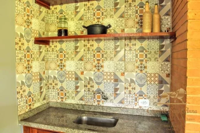 Imagem Casa no centrinho do Capivari para locação por temporada