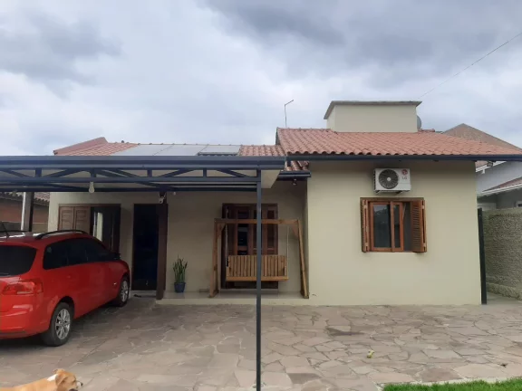 Casa de 3 Quartos 100 metros de área construída e 300 metros de terreno com Jacuzzi