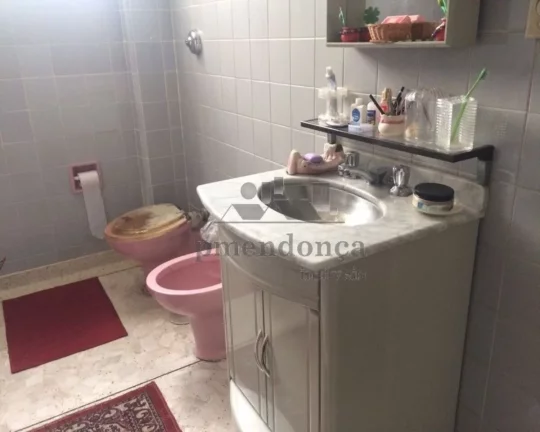 Imagem Apartamento à venda em Higienópolis, com 180m² de área útil, 3 dormitórios, 1 suíte, 1 vaga d...