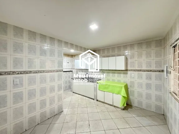Imagem QN 07 Riacho Fundo I Sobrado 6 Quartos 2 Suítes 144,50m² Closet Varanda Banheira