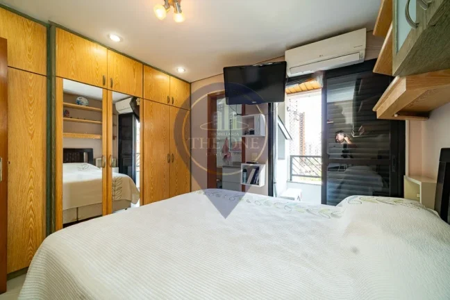 Imagem Apartamento à venda na Vila Mariana, São Paulo-SP: 4 quartos, 2 suítes, 2 salas e 3 vagas de garagem! Venha conferir!