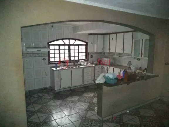 Imagem Sobrado com 3 dormitórios e 3 vagas à Venda no bairro Jardim Cambuí em Santo André
