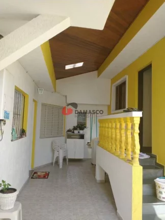 Imagem Sobrado à venda 3 Quartos, 2 Suites, 3 Vagas, 271M², Parque Erasmo Assunção, Santo André - SP