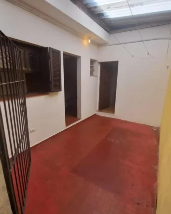 Imagem Casa quarto, sala, cozinha FL11