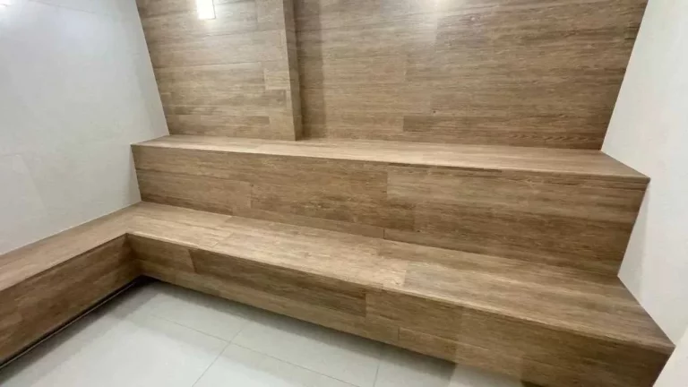 Imagem Apartamento com 4 suítes sendo 1 master e 3 vagas de garagem em Meia Praia - Itapema/SC