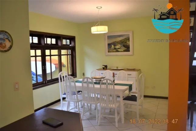 Imagem Aluguel Anual em Juquehy - Casa em condomínio, 03 quartos, sendo 01 suíte, varanda, churrasqueira, piscina a 200 metros da praia | Juquehy Imobiliária