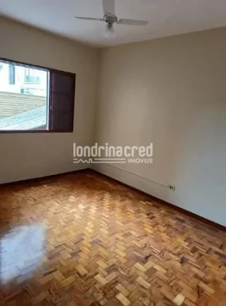 Imagem Apartamento de 2 Dormitórios, 1 Banheiro e Garagem no Condomínio Marumby – 67m² de Conforto e Praticidade.