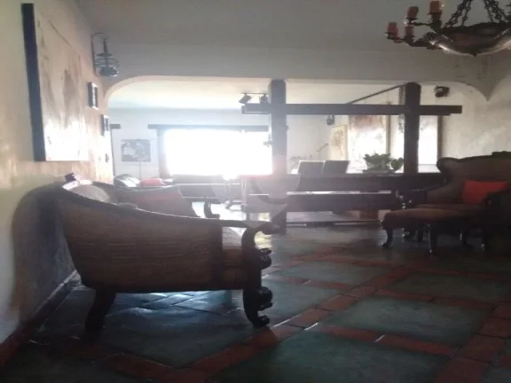 Imagem Casa à venda com 4 quartos, sendo 4 suítes, em Vila Sônia, São Paulo - SP