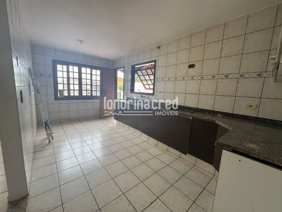 Imagem Casa à venda no Conjunto Residencial Antares, com 300m² de terreno, 89,30m² de área construída, 3 dormitórios, suíte, quintal grande e vaga para 3 carros!